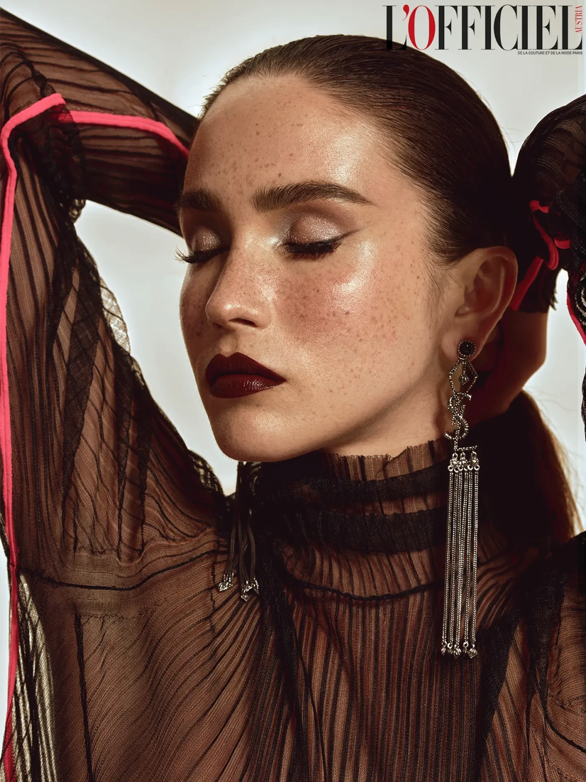 Кристина Мельникова / L’Officiel — photography by Eric Hückstädt, image 10
